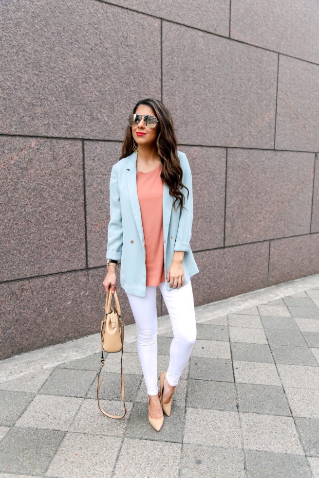 Chic Jacket for Work Wear and White Denim Jeans