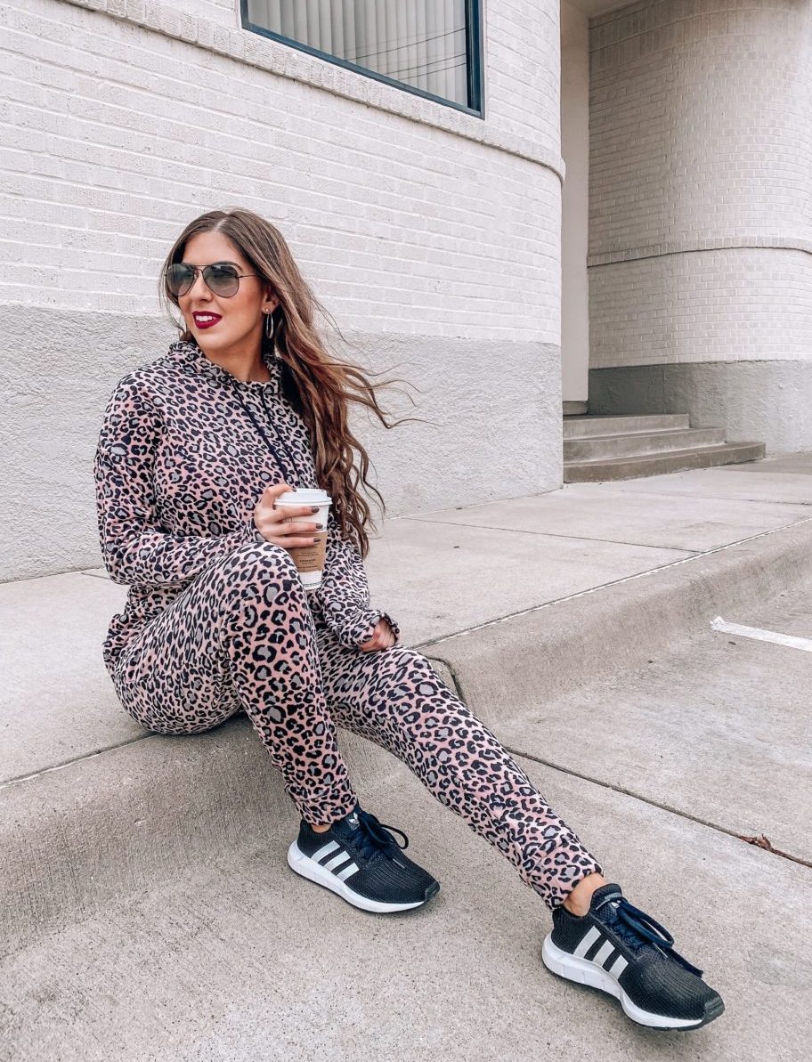 womens matching joggers and hoodie